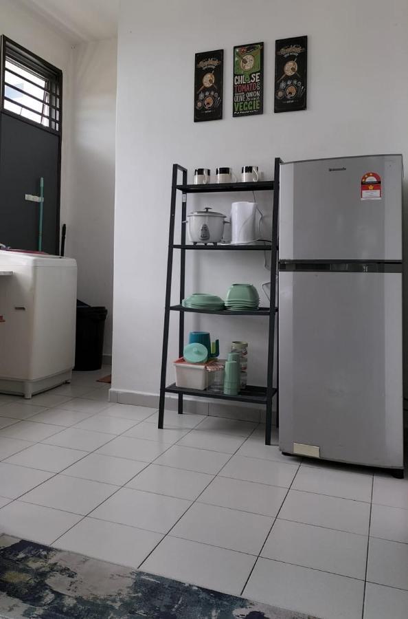 Iris 55 Corner Lot House Spacious Outdoor With Wi-Fi Johor Bahru Extérieur photo