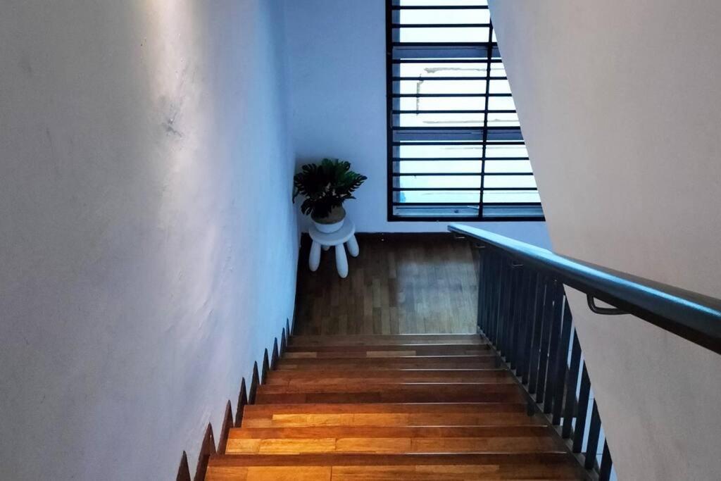 Iris 55 Corner Lot House Spacious Outdoor With Wi-Fi Johor Bahru Extérieur photo